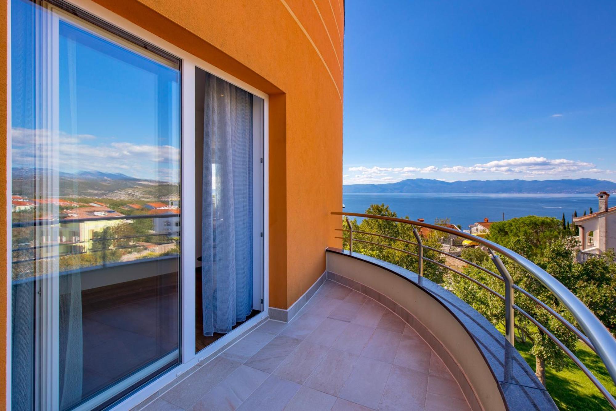 Luxury Villa Ostro With Pool & Krk Bridge View Kraljevica Luaran gambar